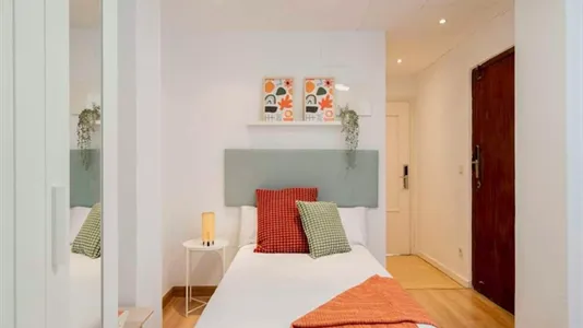 Rooms in Madrid Chamartín - photo 2