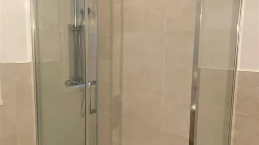 Rooms in Vigo - photo 9