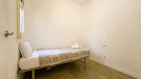 Apartments in Barcelona Eixample - photo 10