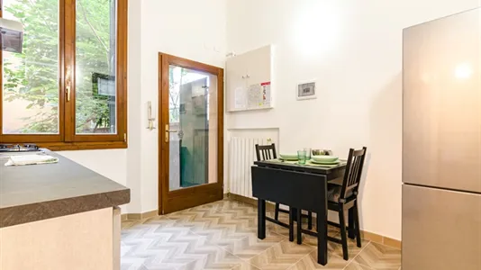Apartments in Bologna - photo 4