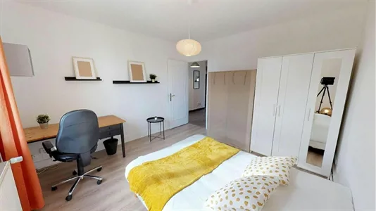 Rooms in Lyon - photo 3