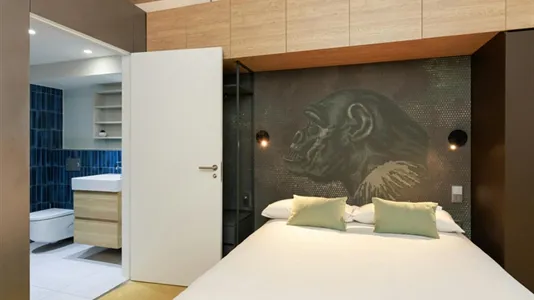 Apartments in Barcelona Ciutat Vella - photo 4