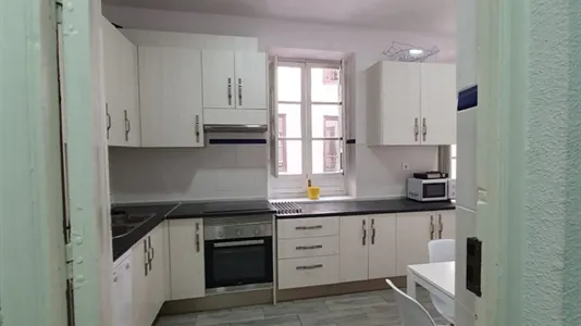 Rooms in Granada - photo 7