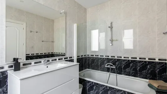 Rooms in Madrid Retiro - photo 8