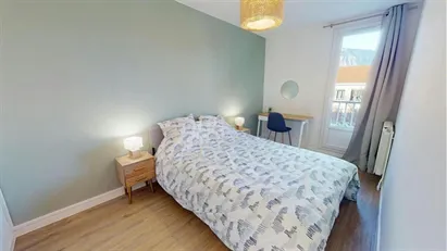 Room for rent in Grenoble, Auvergne-Rhône-Alpes