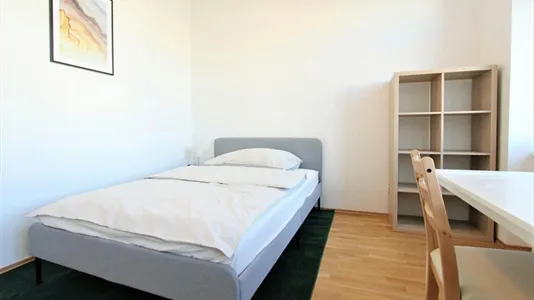 Apartments in Wien Ottakring - photo 4