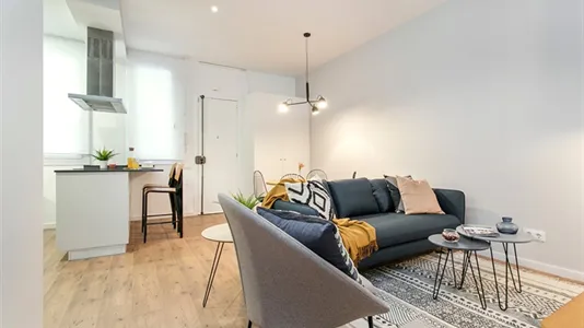 Apartments in Barcelona Ciutat Vella - photo 2
