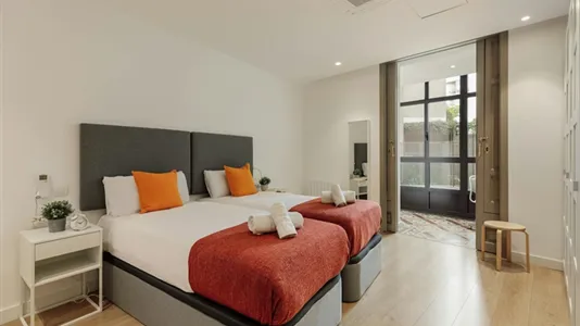 Rooms in Barcelona Eixample - photo 6
