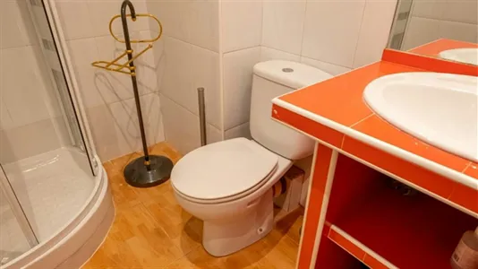 Apartments in Alcorcón - photo 5