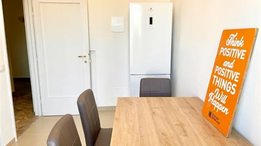 Rooms in Florence - photo 9