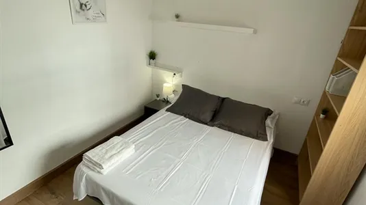 Rooms in Málaga - photo 4