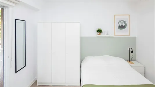 Rooms in Valencia Algirós - photo 5