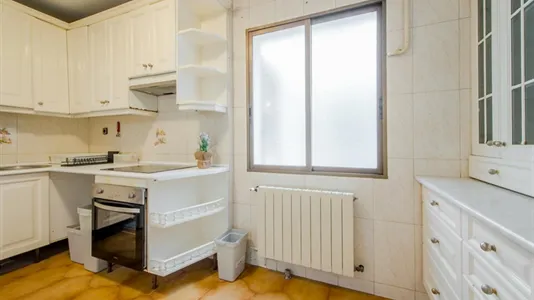 Rooms in Madrid Retiro - photo 8