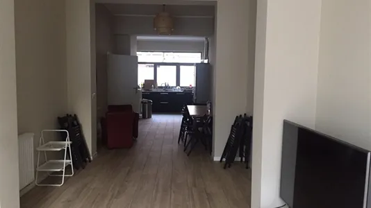 Rooms in Brussels Schaarbeek - photo 8