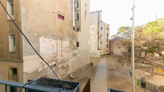 Apartments in Barcelona Ciutat Vella - photo 7