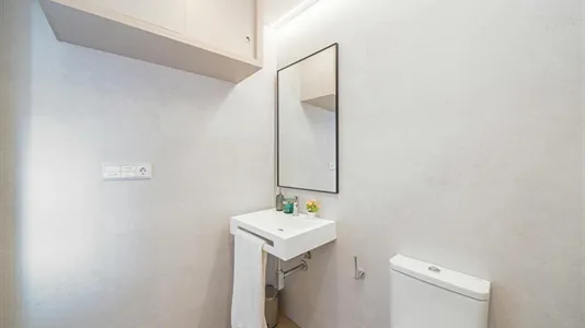 Rooms in Málaga - photo 8