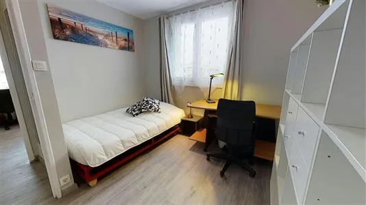 Rooms in Lyon - photo 1