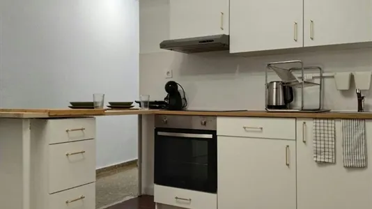 Rooms in Manises - photo 5