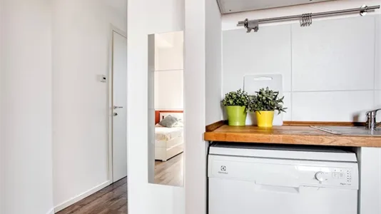 Rooms in Milano Zona 5 - Vigentino, Chiaravalle, Gratosoglio - photo 8