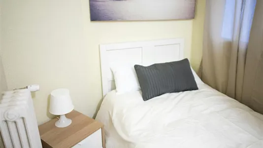 Rooms in Madrid Chamberí - photo 3