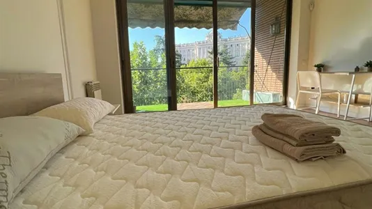 Rooms in Madrid Moncloa-Aravaca - photo 4