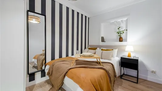 Rooms in Madrid Chamberí - photo 2