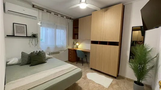 Rooms in Esplugues de Llobregat - photo 2