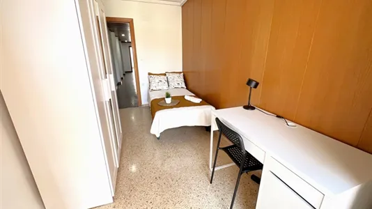 Rooms in Tavernes Blanques - photo 6