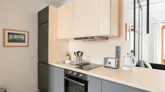 Apartments in Barcelona Ciutat Vella - photo 7