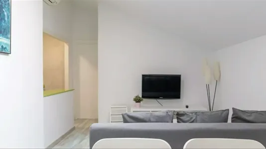 Apartments in Madrid Centro - photo 2