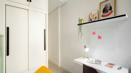 Rooms in Madrid Centro - photo 6