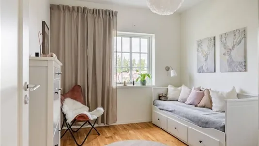 Houses in Falun - photo 3