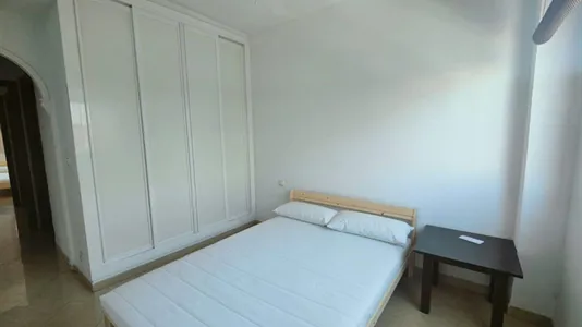 Rooms in Los Bermejales - photo 5