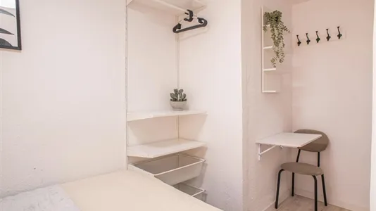 Rooms in Valencia Ciutat Vella - photo 7
