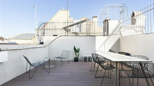 Apartments in Barcelona Eixample - photo 1