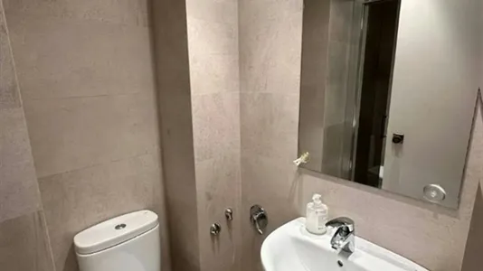 Rooms in Madrid Retiro - photo 7