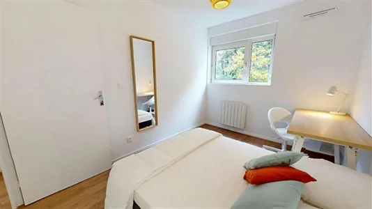 Rooms in Lyon - photo 2