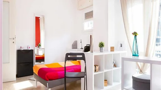 Rooms in Milano Zona 8 - Fiera, Gallaratese, Quarto Oggiaro - photo 3