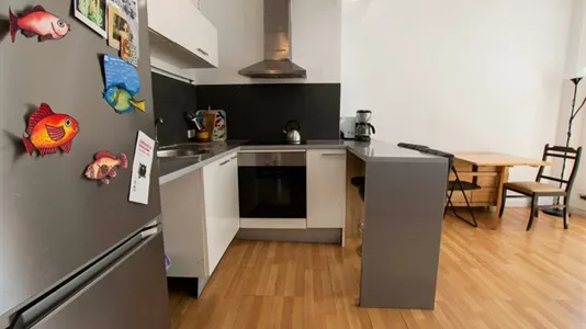 Rooms in Badalona - photo 5