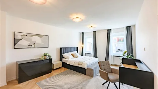 Apartments in Berlin Pankow - photo 2