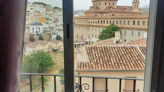 Rooms in Antequera - photo 4