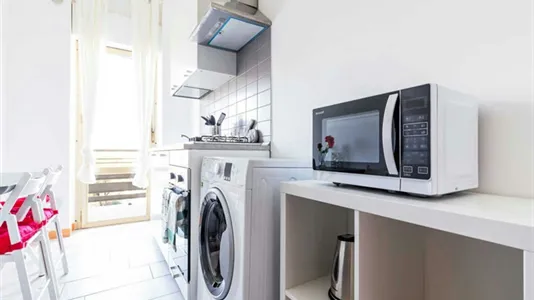 Rooms in Roma Municipio IX – EUR - photo 7
