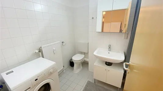 Rooms in Vienna Favoriten - photo 9