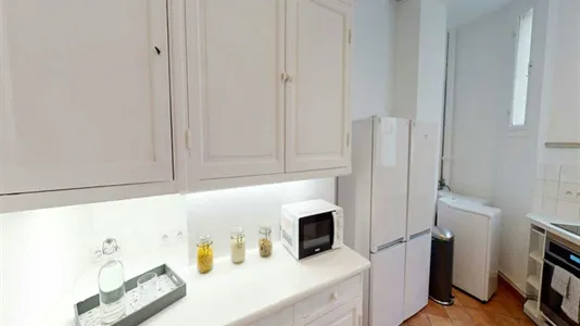 Rooms in Paris 16ème arrondissement (South) - photo 10