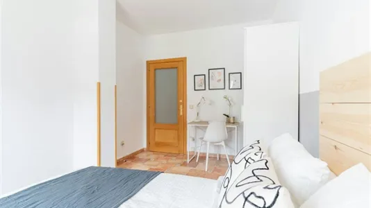 Rooms in Madrid Tetuán - photo 5