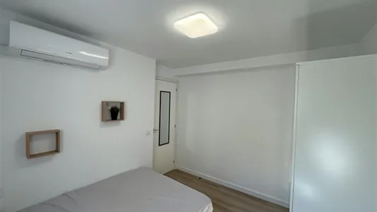 Rooms in Valencia Extramurs - photo 4