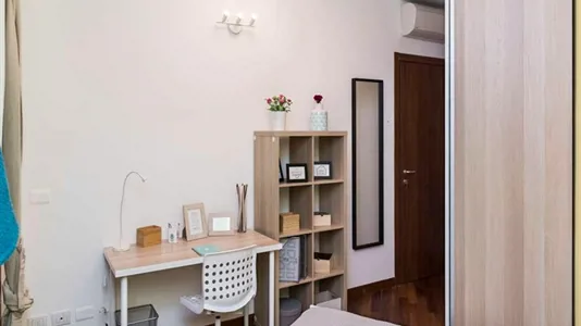 Rooms in Milano Zona 5 - Vigentino, Chiaravalle, Gratosoglio - photo 1