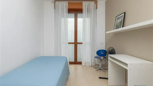 Rooms in Milano Zona 5 - Vigentino, Chiaravalle, Gratosoglio - photo 1