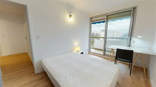 Rooms in Lyon - photo 1