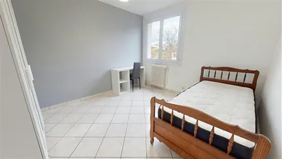 Room for rent in Lyon, Auvergne-Rhône-Alpes Room for rent in Lyon, Auvergne-Rhône-Alpes